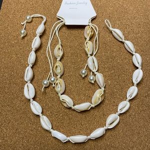 Set Sea shells Choker Necklace and Bracelet